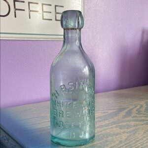 Antique Glass Beer Bottle White Beer Brewery Jersey City HP Simon 1880's-90's
